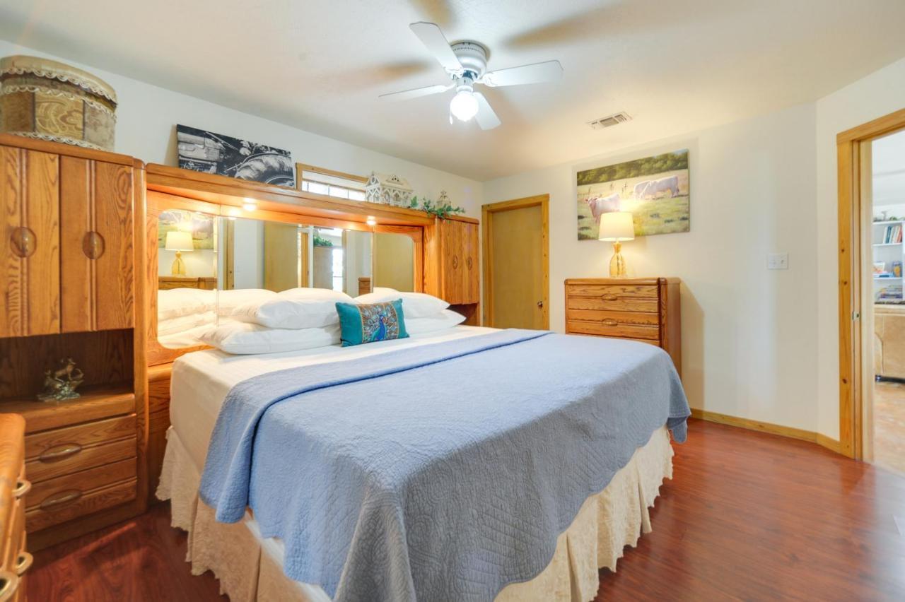 Villa Fredericksburg Retreat With Private Hot Tub And Patio! Esterno foto