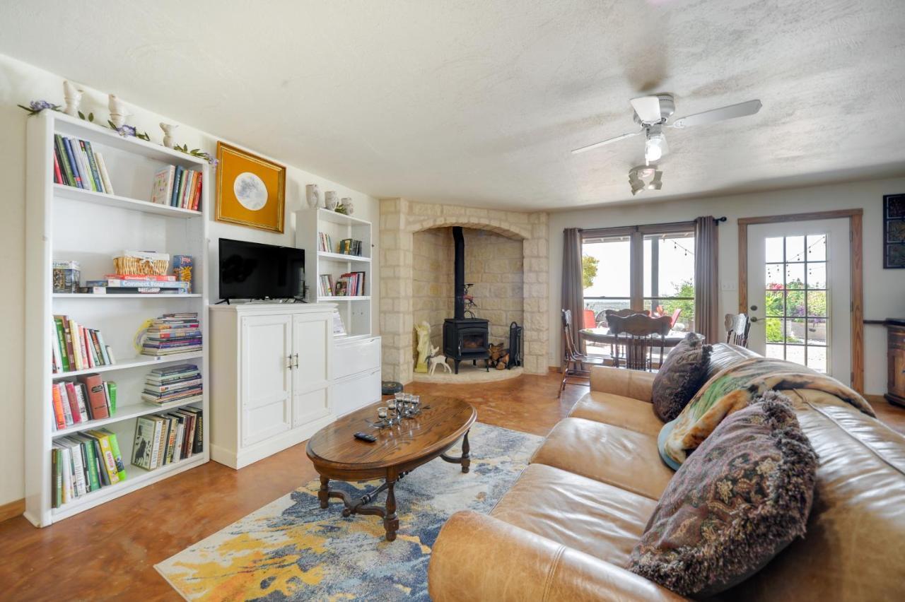 Villa Fredericksburg Retreat With Private Hot Tub And Patio! Esterno foto